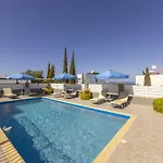 Lenias Sea View *
