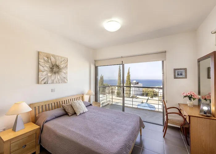 Lenias Sea View Villa Neo Chorio