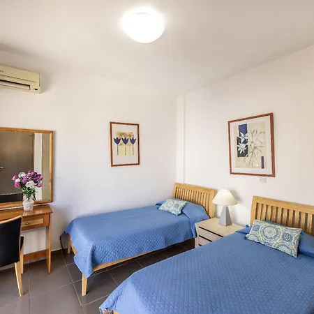 Lenias Sea View Villa