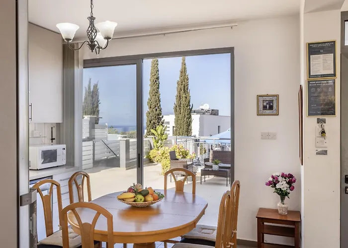 Lenias Sea View Vila Neo Chorio