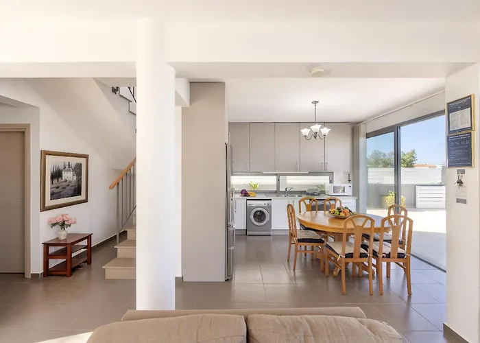 Lenias Sea View * Neo Chorio